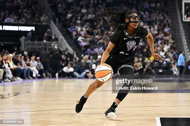 Tiffany Hayes Golden State Valkyries 8x10 Photos