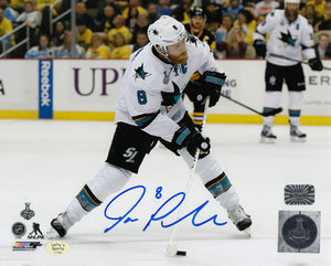 Joe Pavelski San Jose Sharks Autographed 8x10 Photo (Horizontal, Preparing to Shoot, White Jersey)