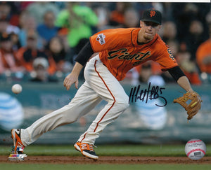 Matt Duffy San Francisco Giants Autographed 8x10 Photo (Horizontal, Fielding, Orange Jersey)