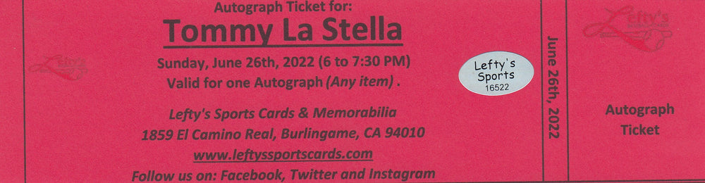 Tommy La Stella San Francisco Giants Autographed 8x10 Photo (Horizontal, Batting, Gray Jersey)