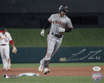 Luis Gonzalez San Francisco Giants Autographed 8x10 Photo (Horizontal, Running The Bases, Gray Jersey)